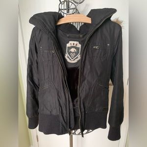 Aritzia TNA bomber winter jacket